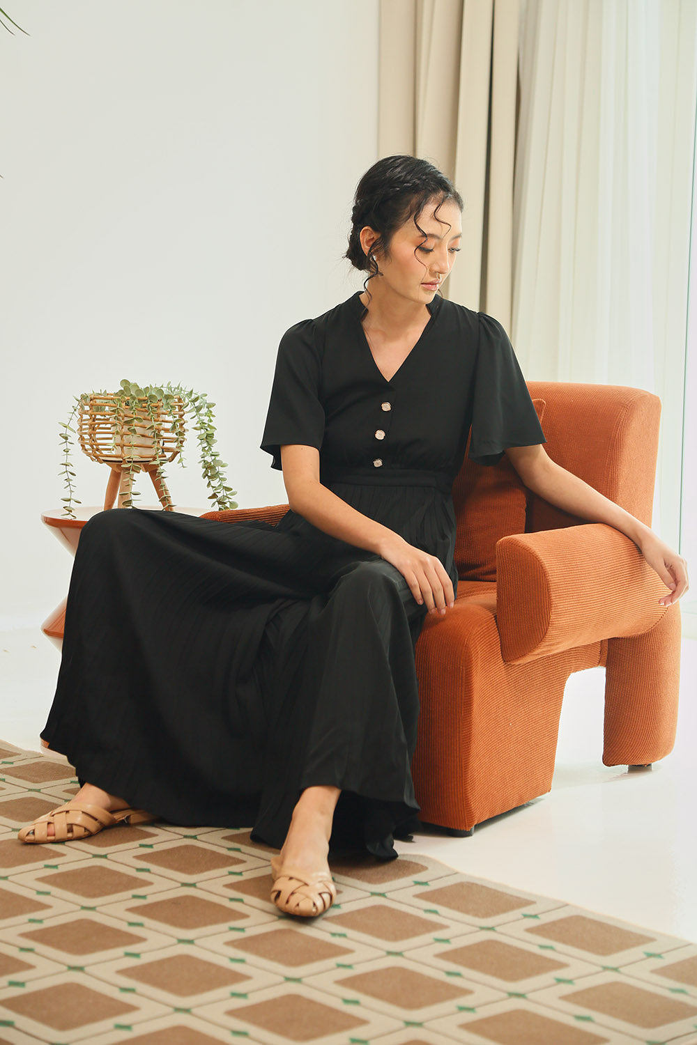 Kristela Jumpsuit in Black - Image 4