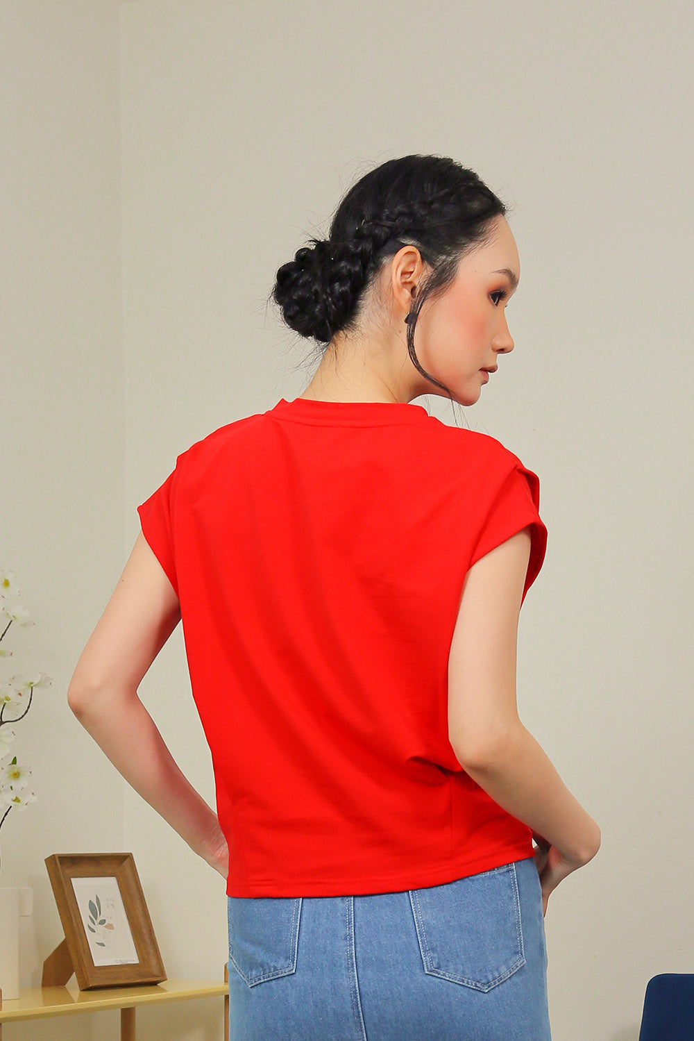 Lyra Relaxed Shoulder Tee in Crimson Red - Image 4