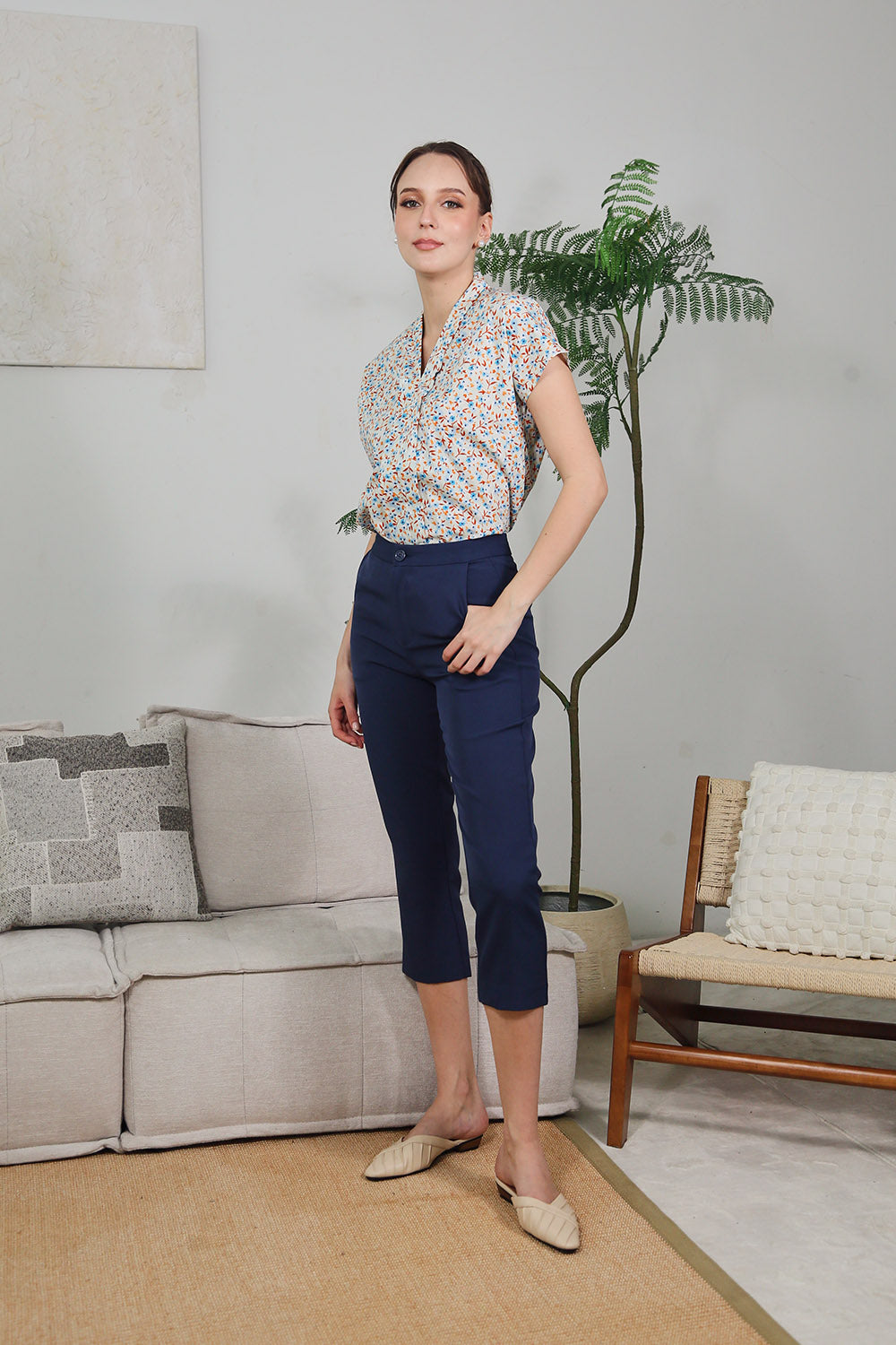 Clea Tapered Pants in Navy - Image 4