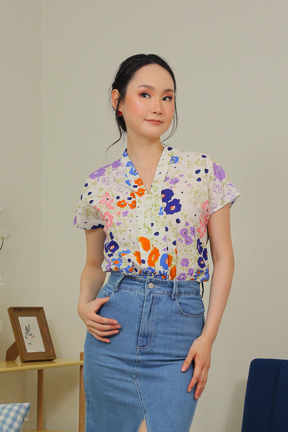 Addie Kimono Floral Blouse in Multi Bright
