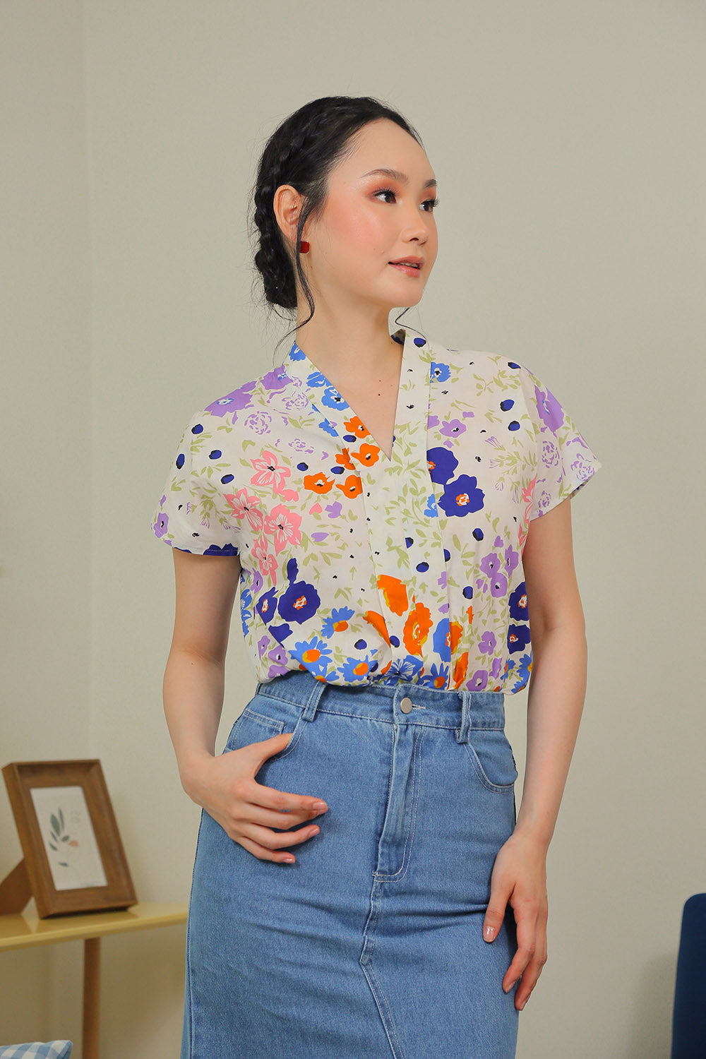 Addie Kimono Floral Blouse in Multi Bright - Image 3