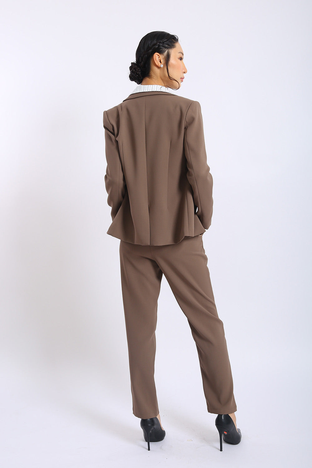 Elise Tailored Straight Leg Pants in Warm Taupe - Image 6