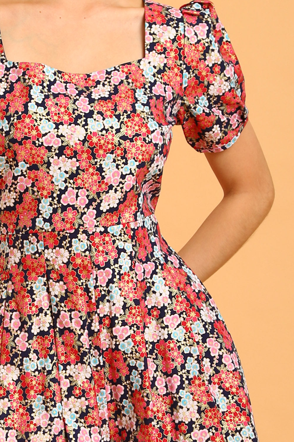 Daisy Linen Jumpsuit in Red Floral - Image 2