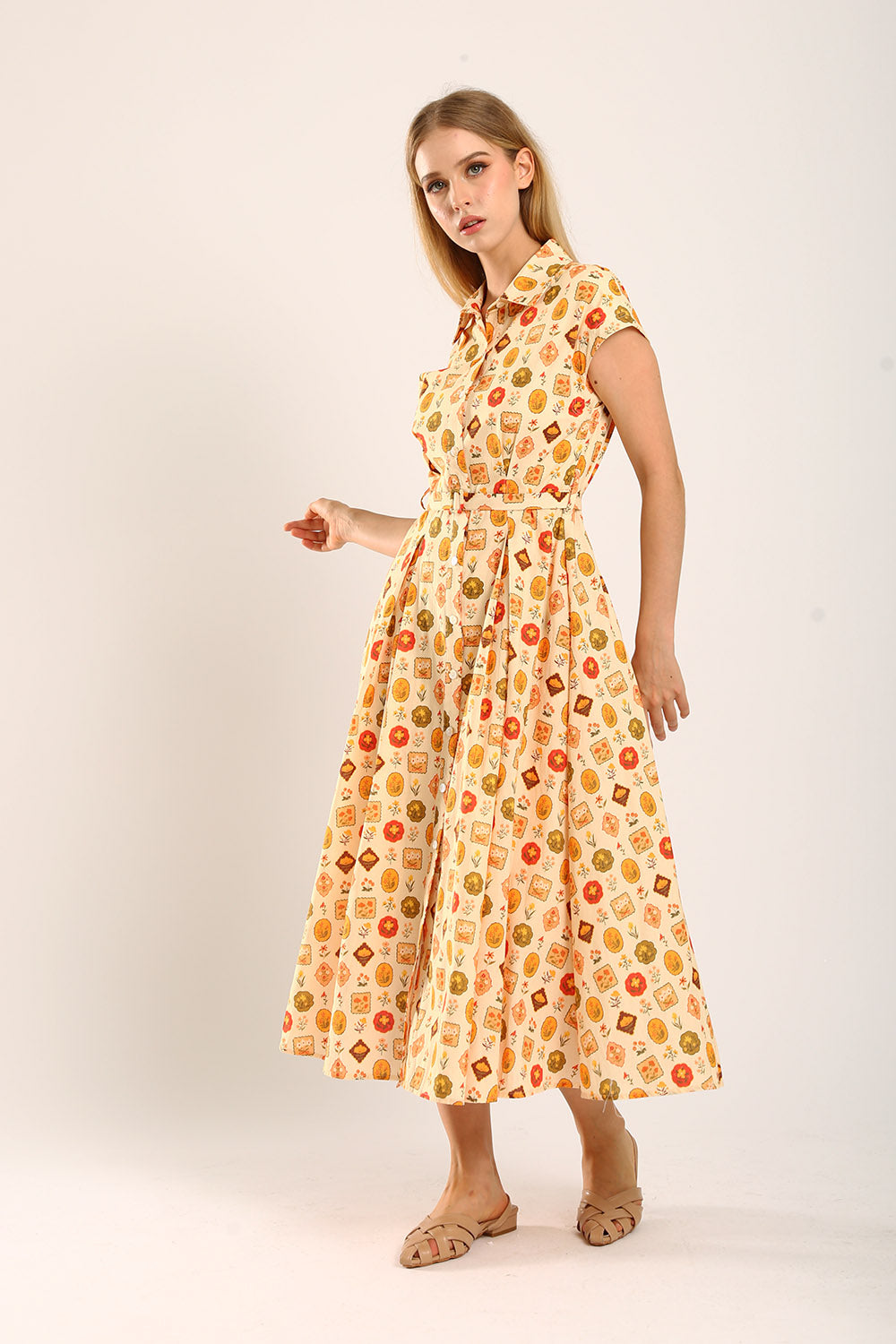 Dezza Midi Dress in Mandarin Floral - Image 3