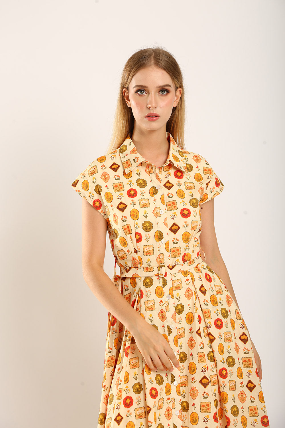 Dezza Midi Dress in Mandarin Floral - Image 5