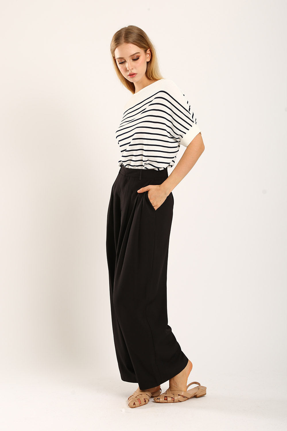 Claudette Relaxed Tailored Pants in Black - Image 4