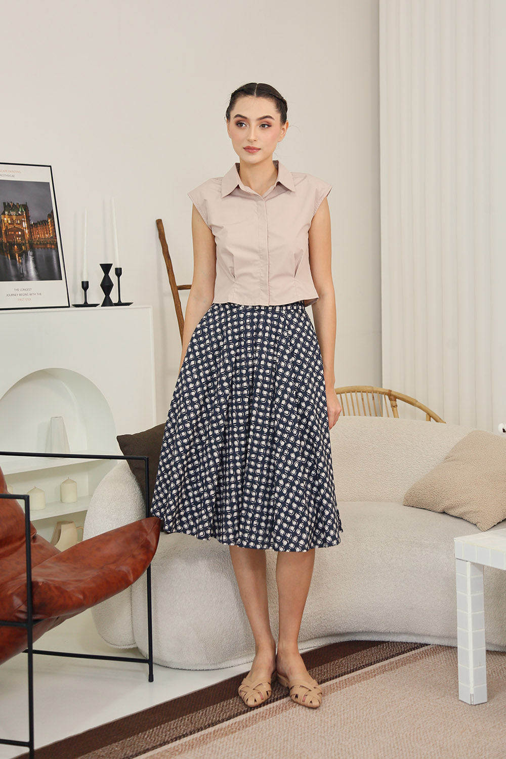 Dariela Maxi Skirt in Navy Geomatric - Image 2