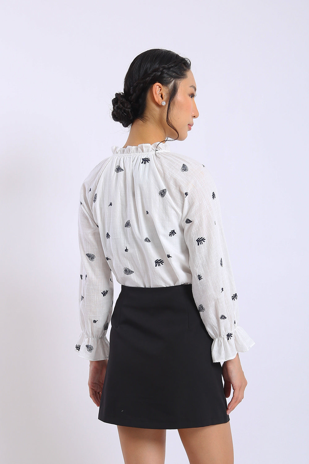 Arden Leaf Embroidery Blouse in Classic White - Image 6