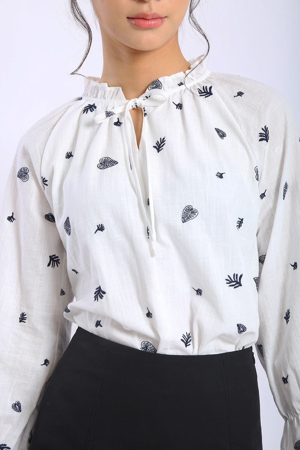Arden Leaf Embroidery Blouse in Classic White - Image 2