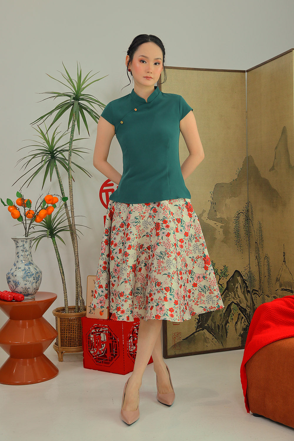Rin Mandarin Button Top in Pine Green - Image 6