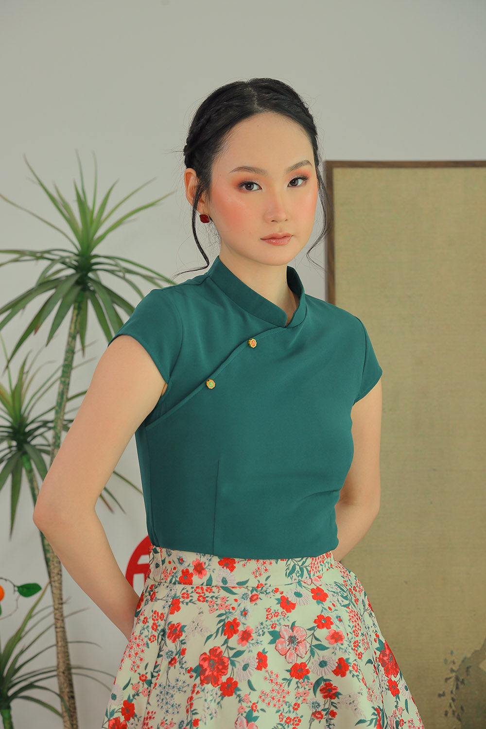 Rin Mandarin Button Top in Pine Green - Image 4