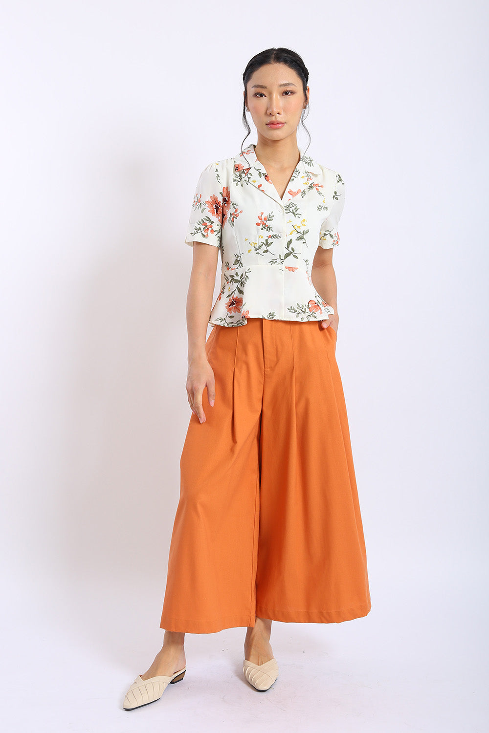 Varese Wide Leg Pants in Soft Peach - Image 2
