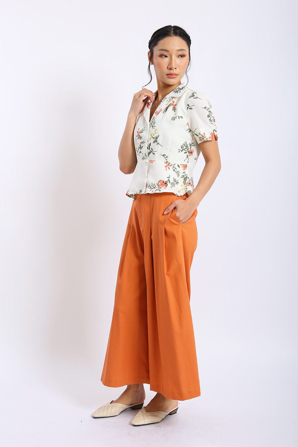 Varese Wide Leg Pants in Soft Peach - Image 6
