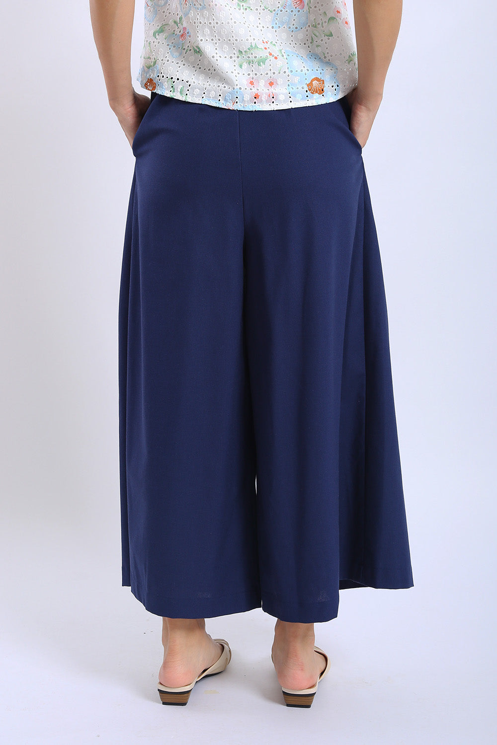 Varese Wide Leg Pants in Navy Blue - Image 6