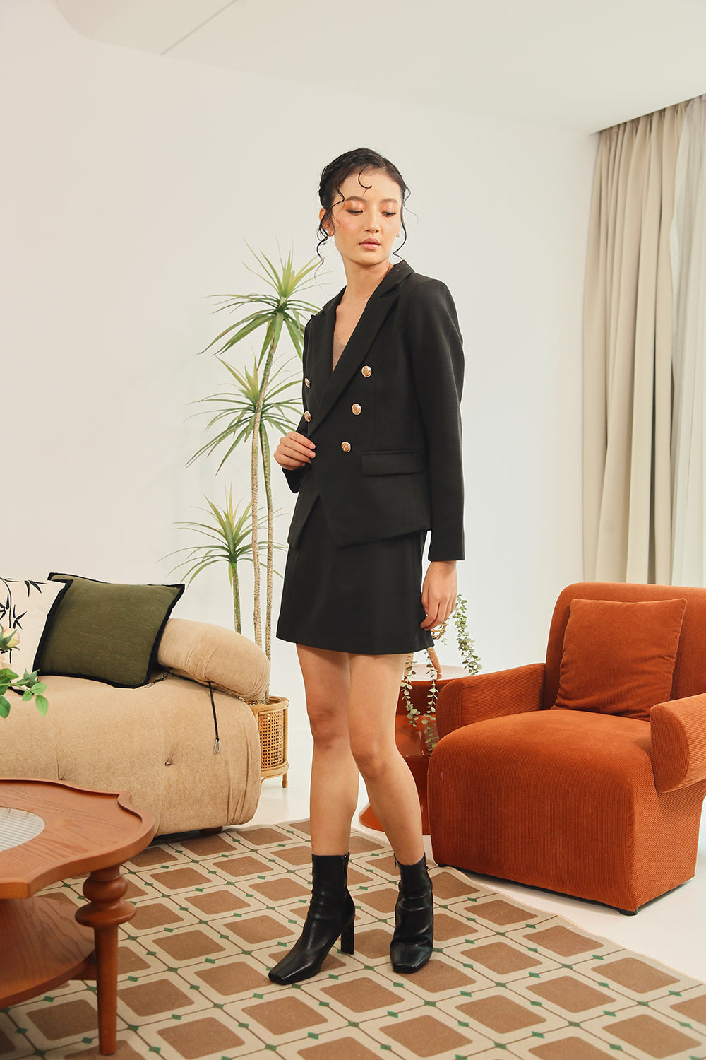 Suzanne Jacket in Black Tweet - Image 4