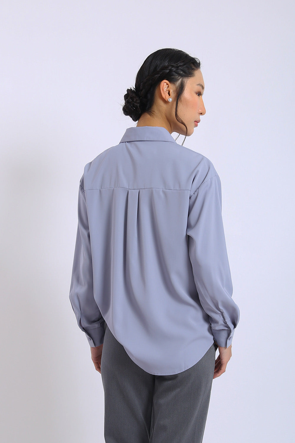 Erina Relaxed Button Shirt in Slate Grey - Image 5