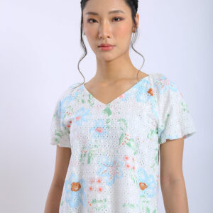 Merlyn Eyelet Top in Coastal Bloom