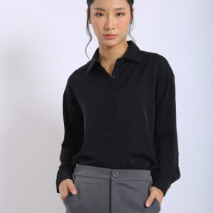 Erina Relaxed Button Shirt in Classic Black