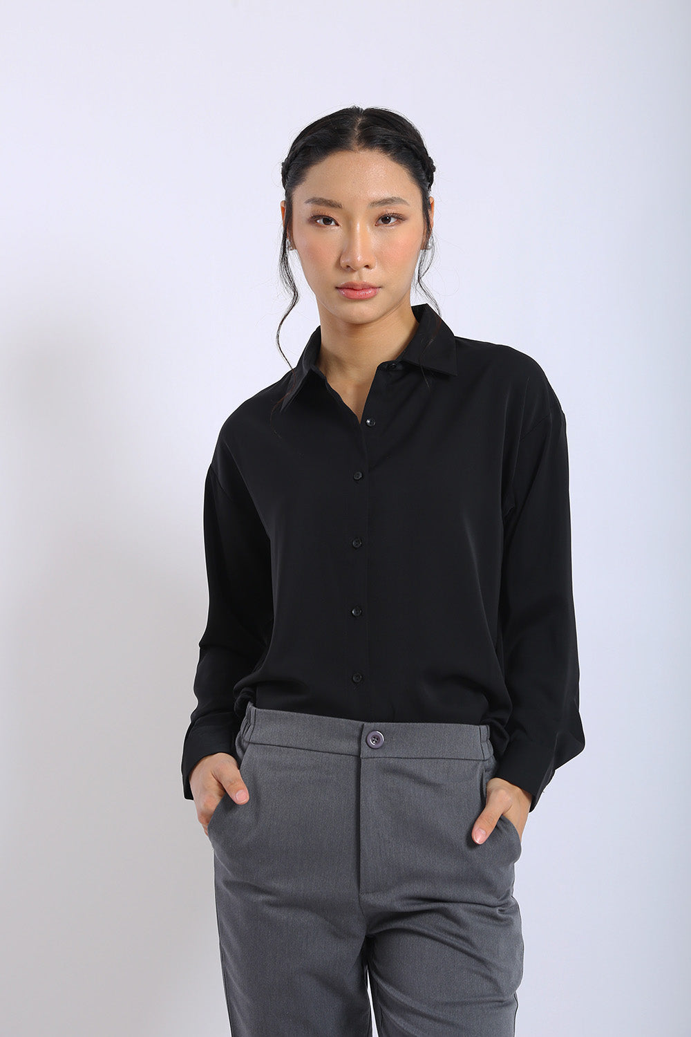 Erina Relaxed Button Shirt in Classic Black