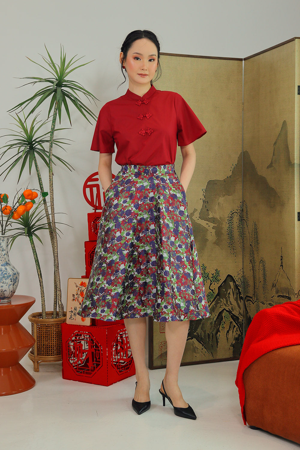 Elowen Luxe Midi Skirt in Autumn Garden - Image 4