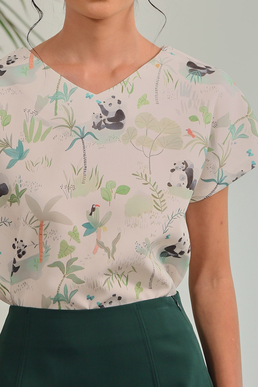 Danna Relaxed Fit Top in Panda Grove - Image 2