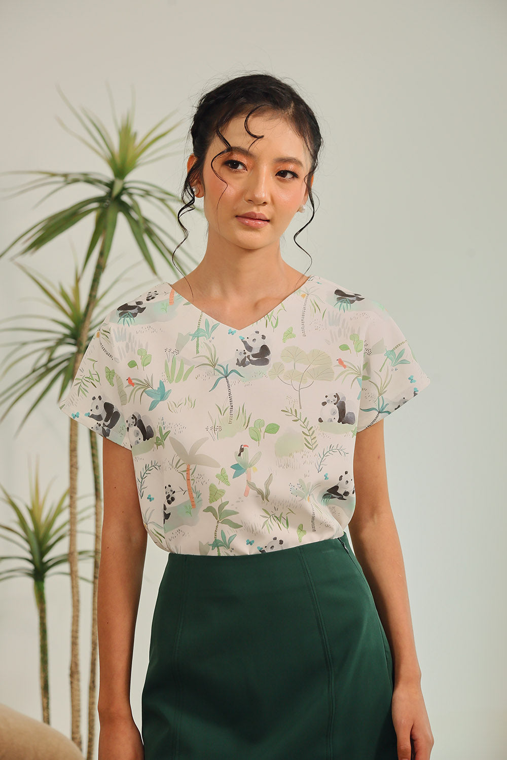 Danna Relaxed Fit Top in Panda Grove