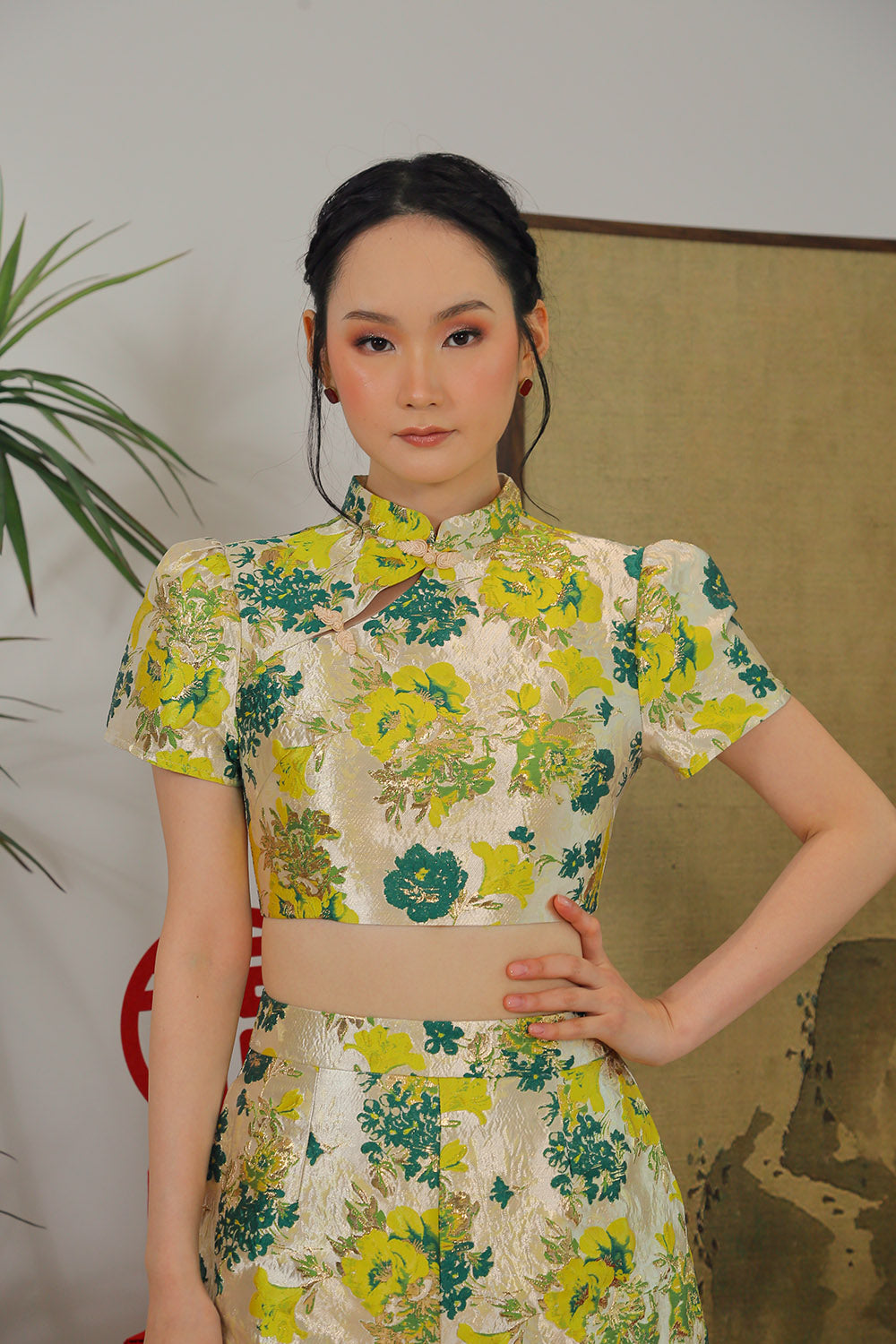 Celestine Brocade Mandarin Top in Emerald Bloom - Image 4