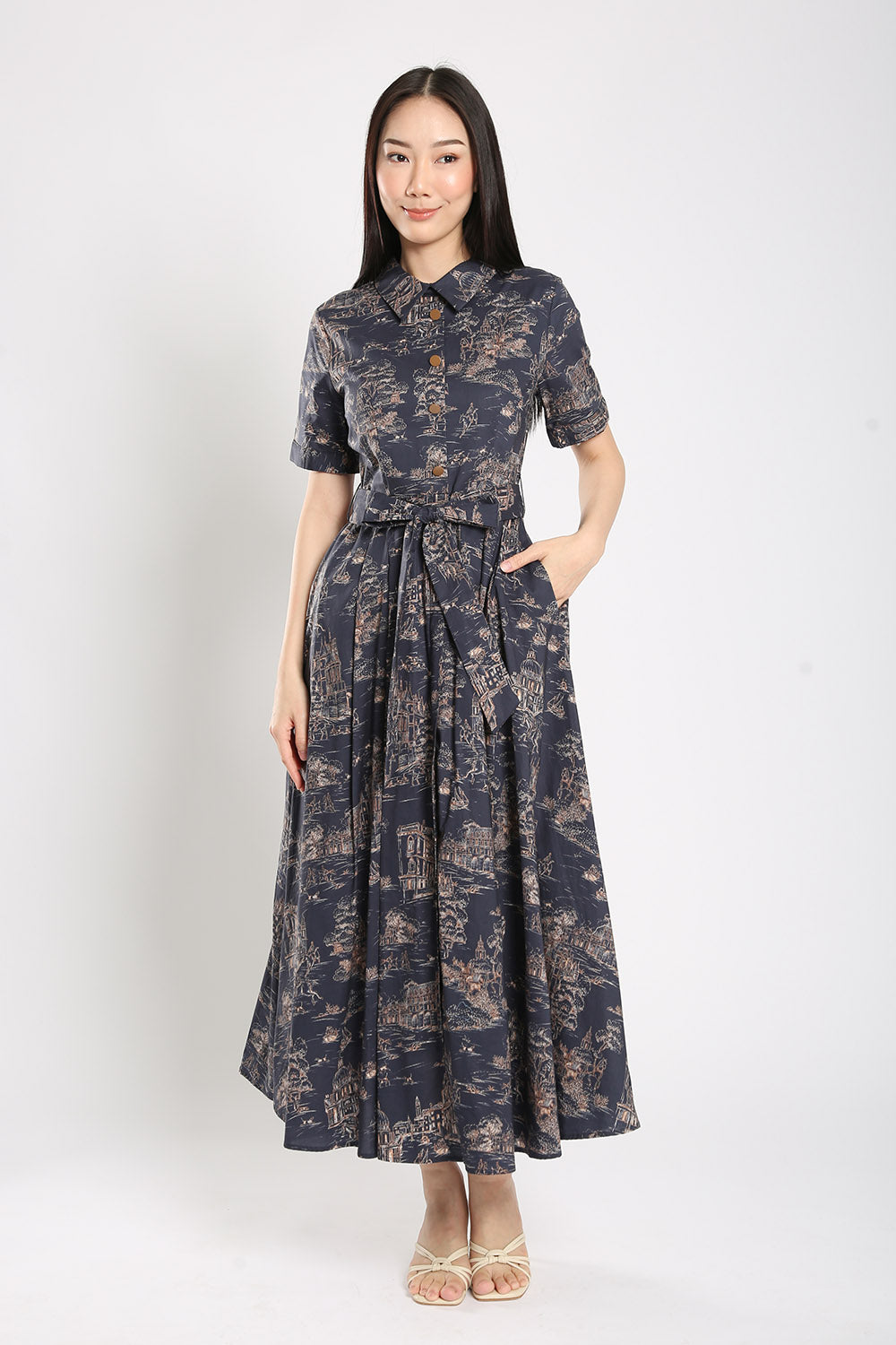 Manika Maxi Dress in Navy Blue Prints