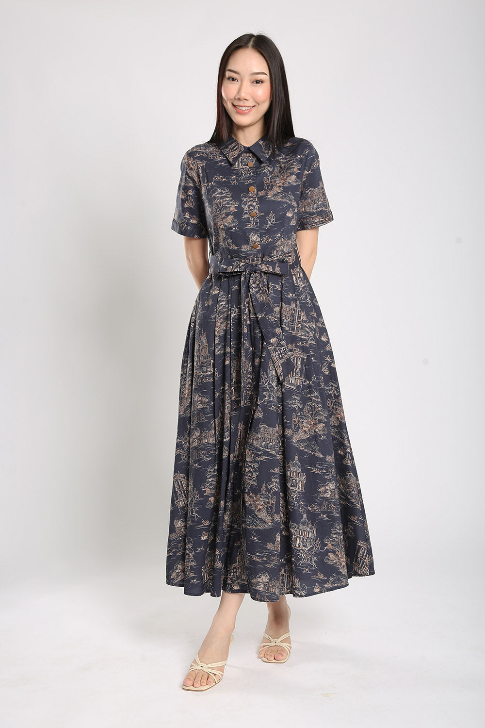 Manika Maxi Dress in Navy Blue Prints - Image 6