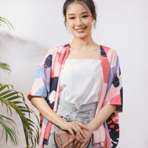Jaela Abstract Print Kimono Jacket in Pink