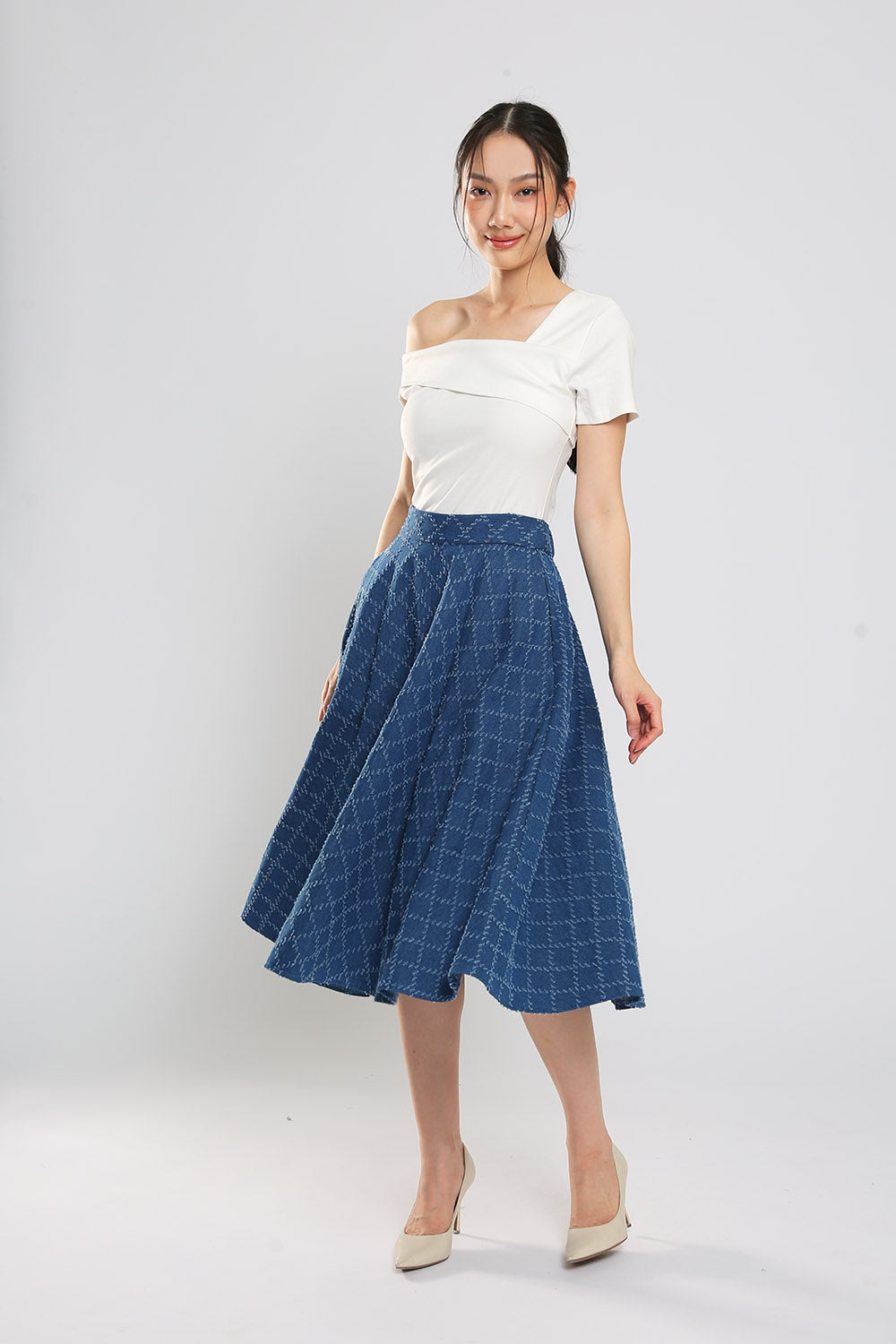 Ryland Weight Contrast-Stitching Denim Skirt - Image 2