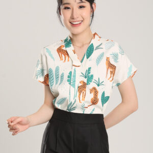 Addie Kimono Neckline in Leopard Print
