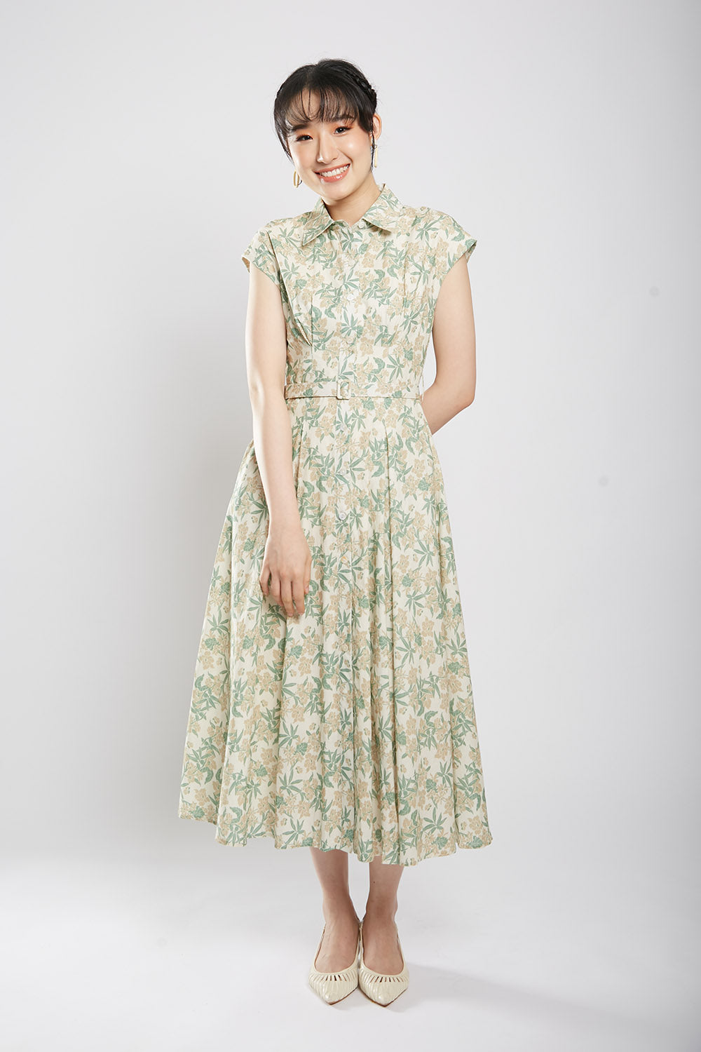 Dezza Midi Dress in Floral Prints - Image 4