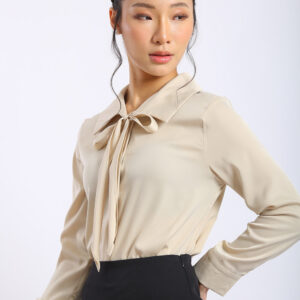 Colette Bow Blouse in Champagne
