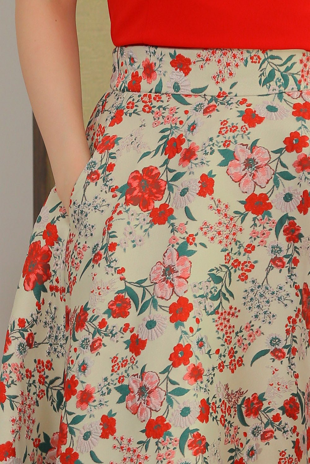 Dariela Jacquard Flare Skirt in Vintage Bloom - Image 3