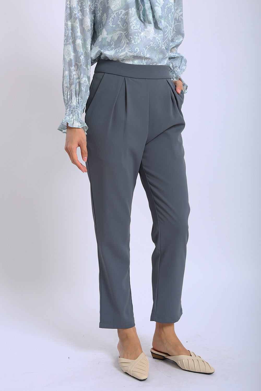 Valeria Pleated Straight Leg Pants in Grey - Image 6