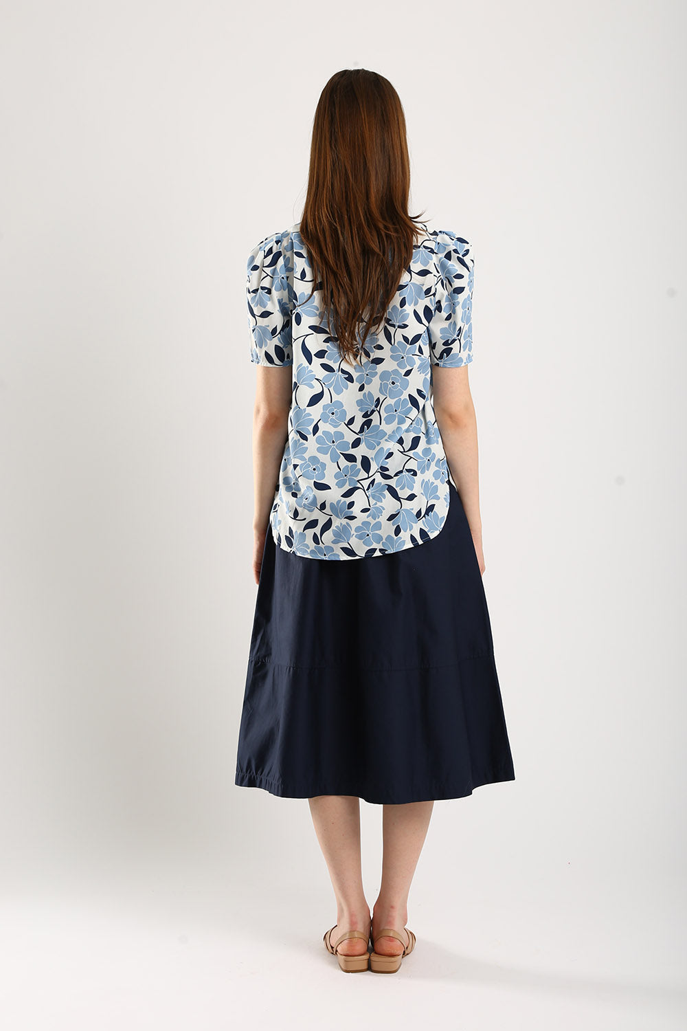 Naura Cotton Elasticized Waistband A-Line Skirts in Navy Blue - Image 5